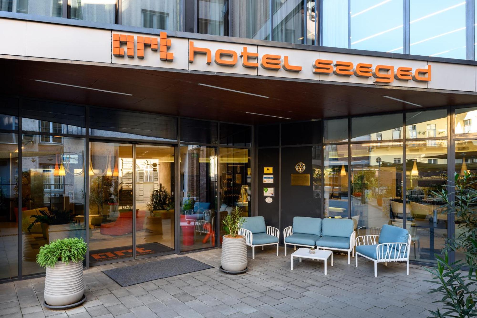 Art Hotel 세게드 외부 사진