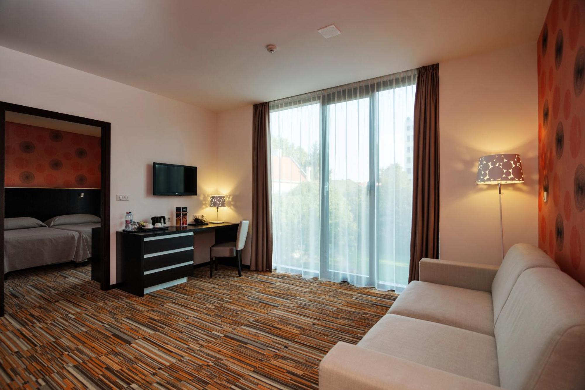 Art Hotel 세게드 외부 사진