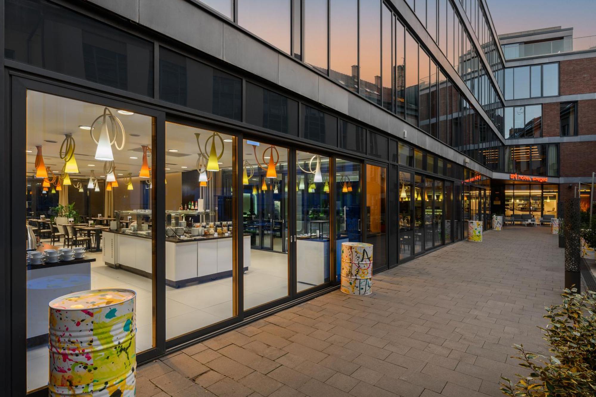 Art Hotel 세게드 외부 사진