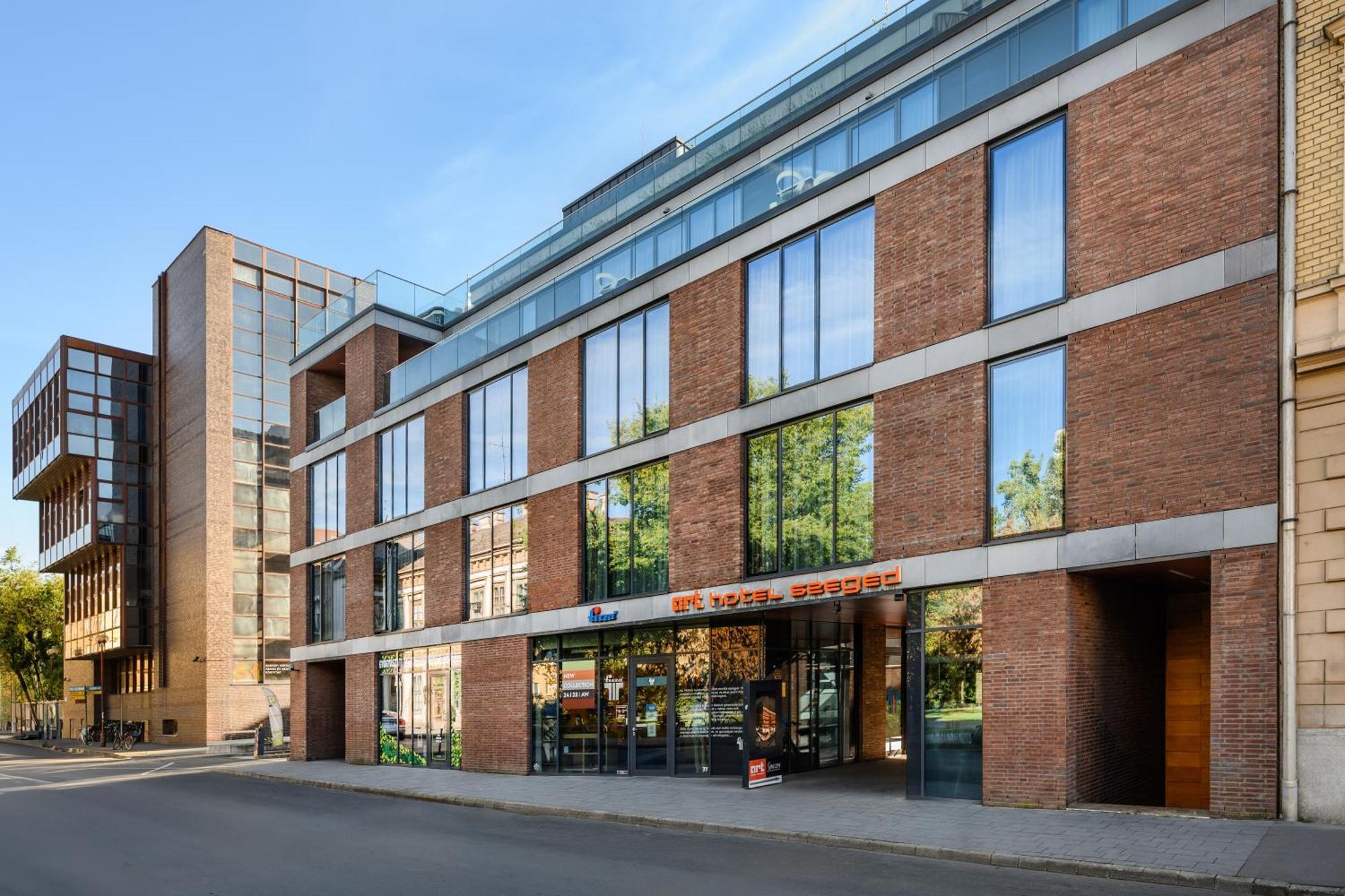 Art Hotel 세게드 외부 사진