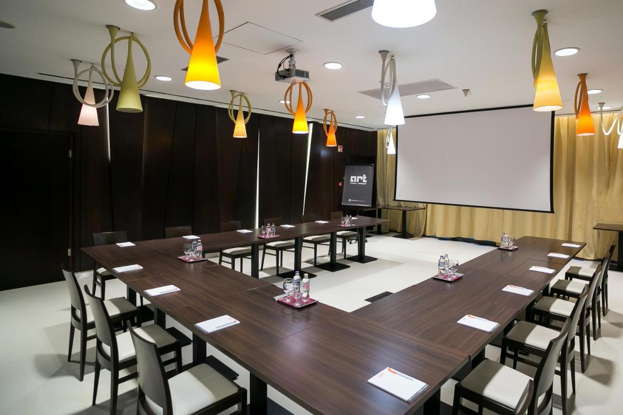 Art Hotel 세게드 외부 사진